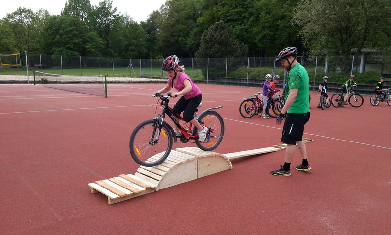 Kinder-/Jugend-Training