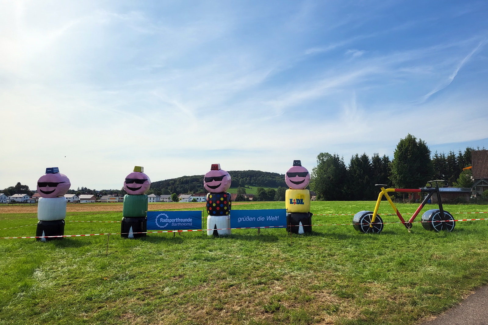 Dekoaufbau für Deutschland-Tour