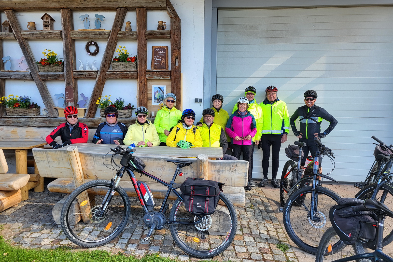 Saisonauftakt der Mittwochsradler nach Stubersheim