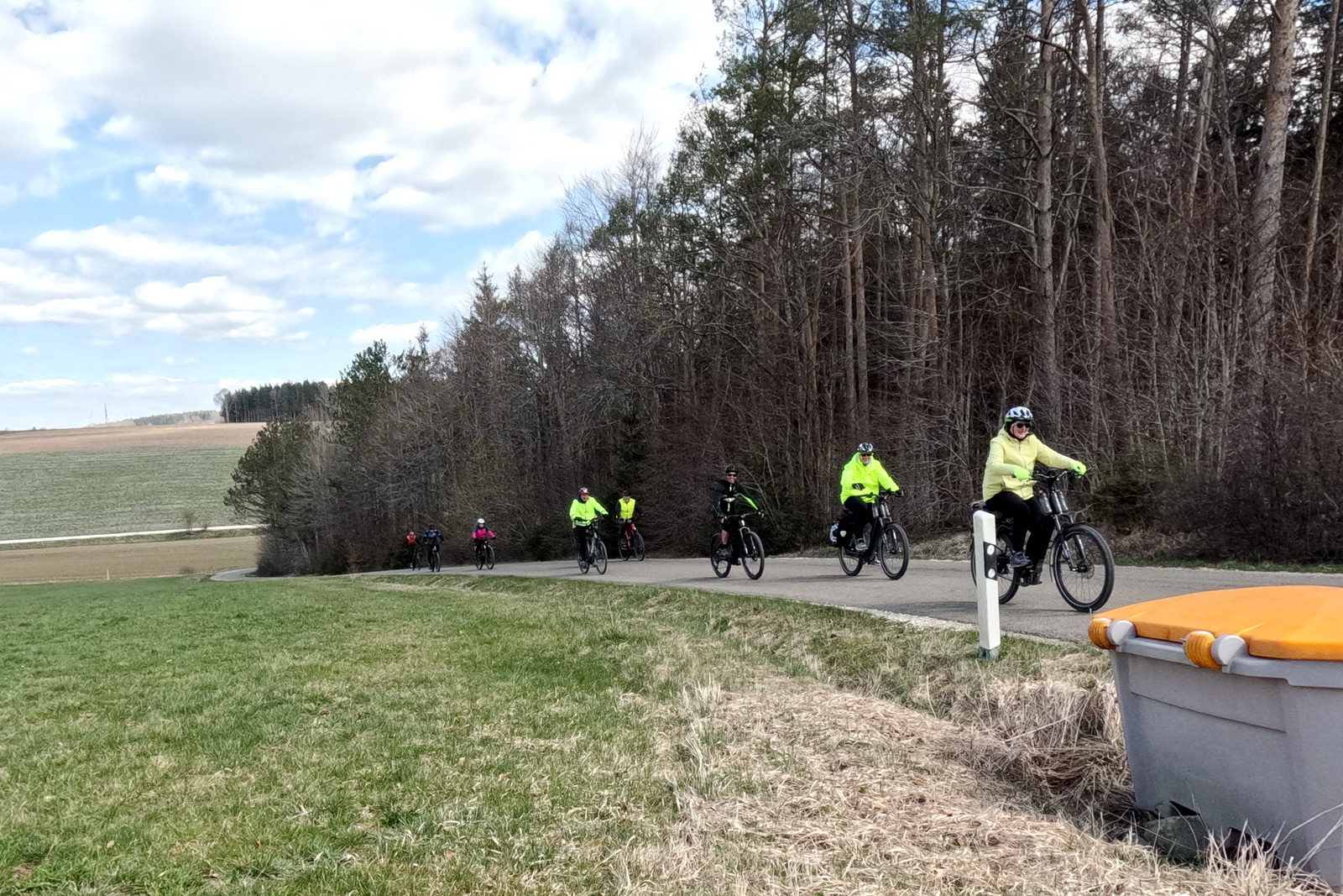 Saisonauftakt der Mittwochsradler nach Stubersheim