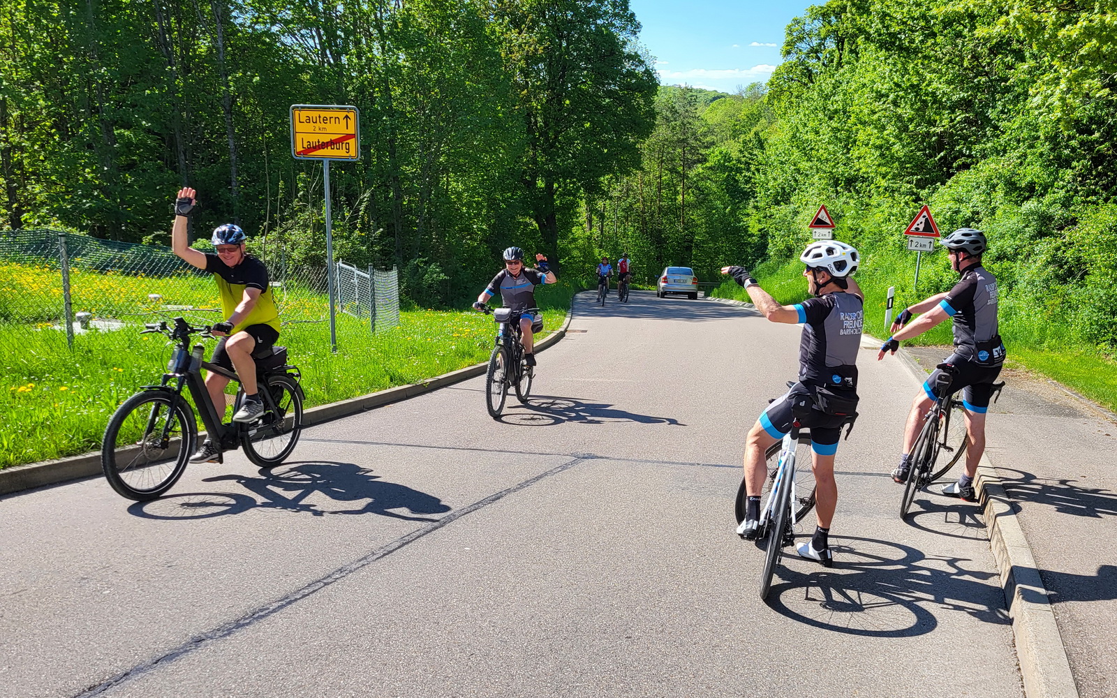 Mittwochsradler auf Maitour zum Altenbergturm