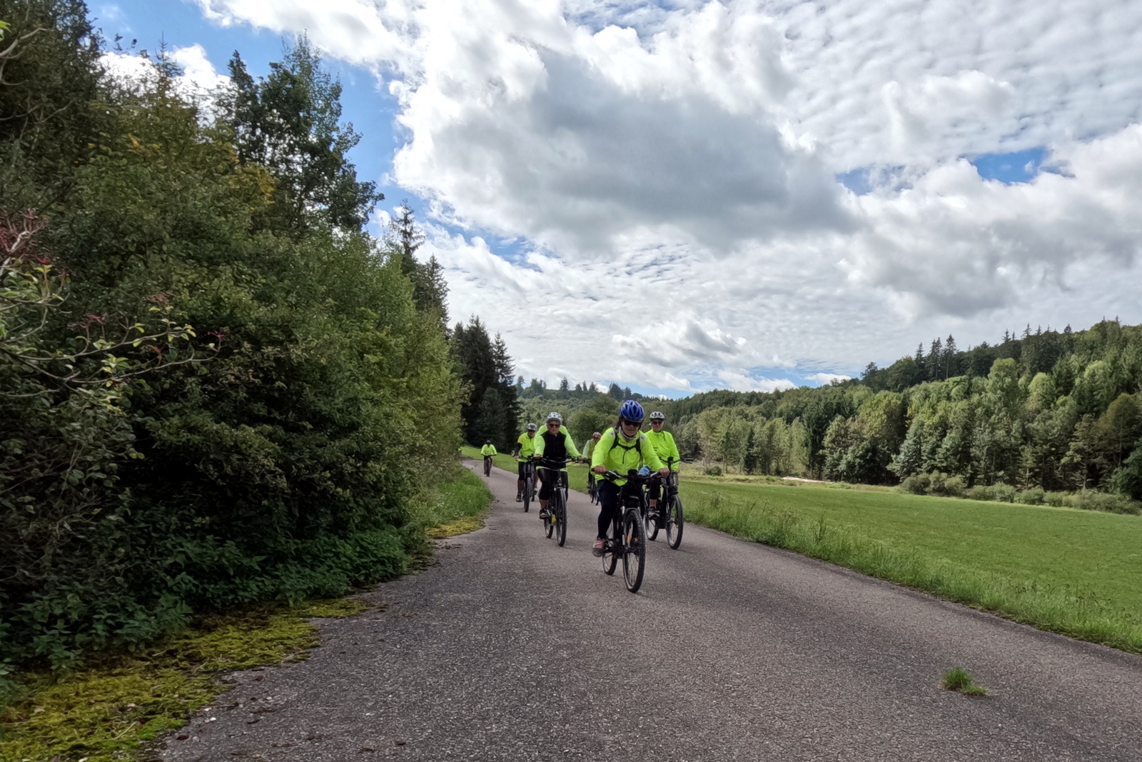 Mittwochsradler radeln über Küpfendorf nach Tauchenweiler