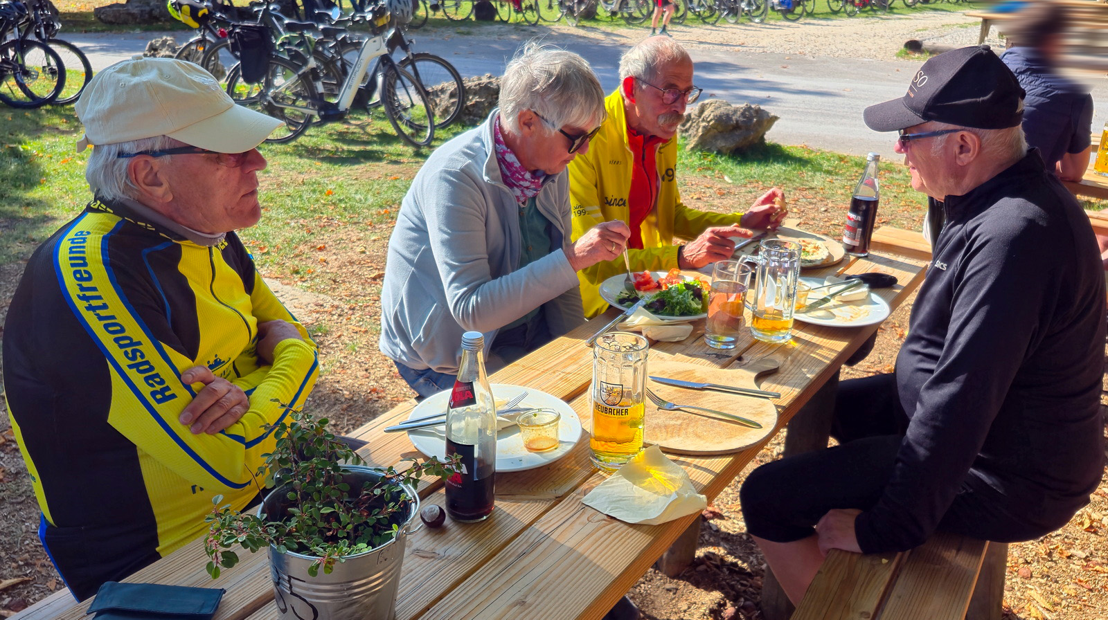 Mittwochsradler im Wolfertstal und Tauchenweiler