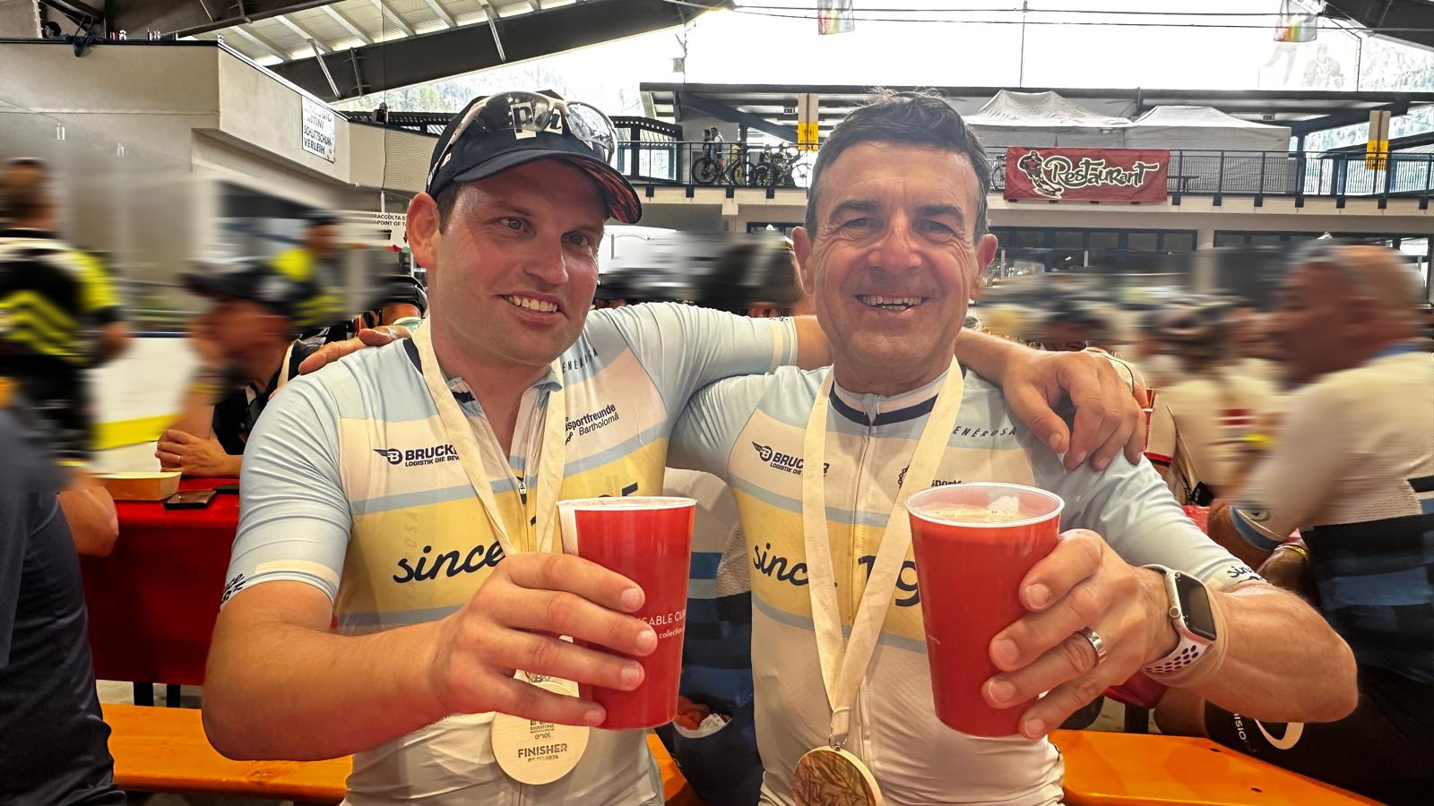 Sonntagsflitzer beim Dolomiten-Radmarathon